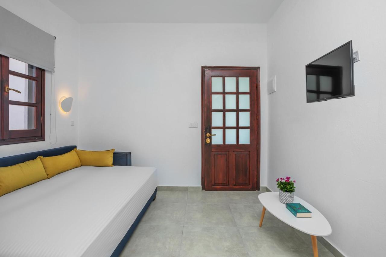 Eleon Suites Afitos Exterior foto